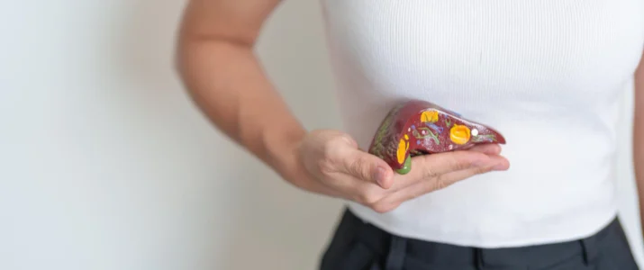 Sintomas de gordura no fígado quando se preocupar